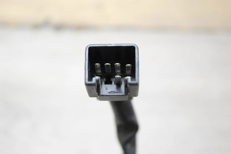 08 2008 Suzuki GSXR 600 GSXR600 relé de bomba de combustible con arnés intermitente intermitente de señal de giro Foto 4 de 4