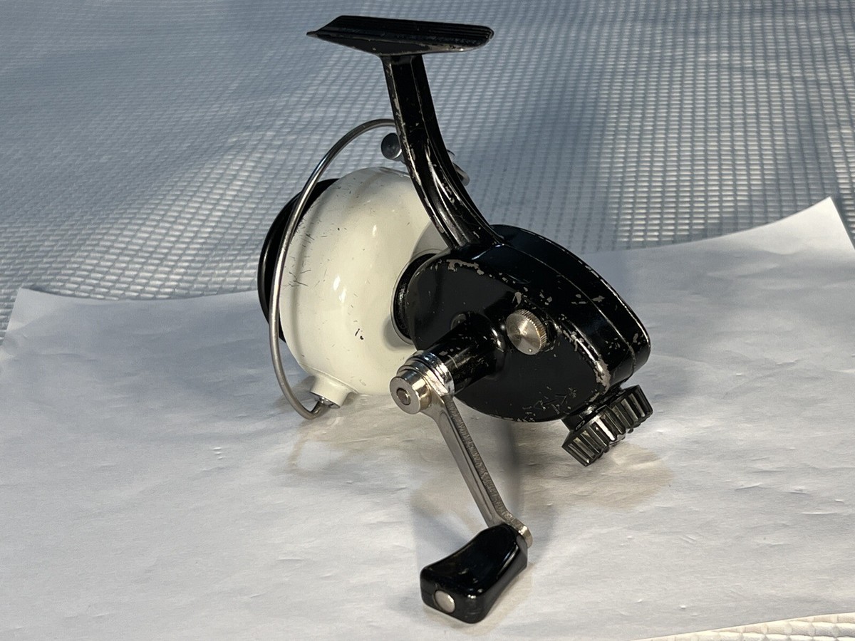 ABU 333 Svängsta Vintage Spinning Reel Late 1960s SN ABU 333 Svängsta Vintage Spinning Reel Late 1960s SN