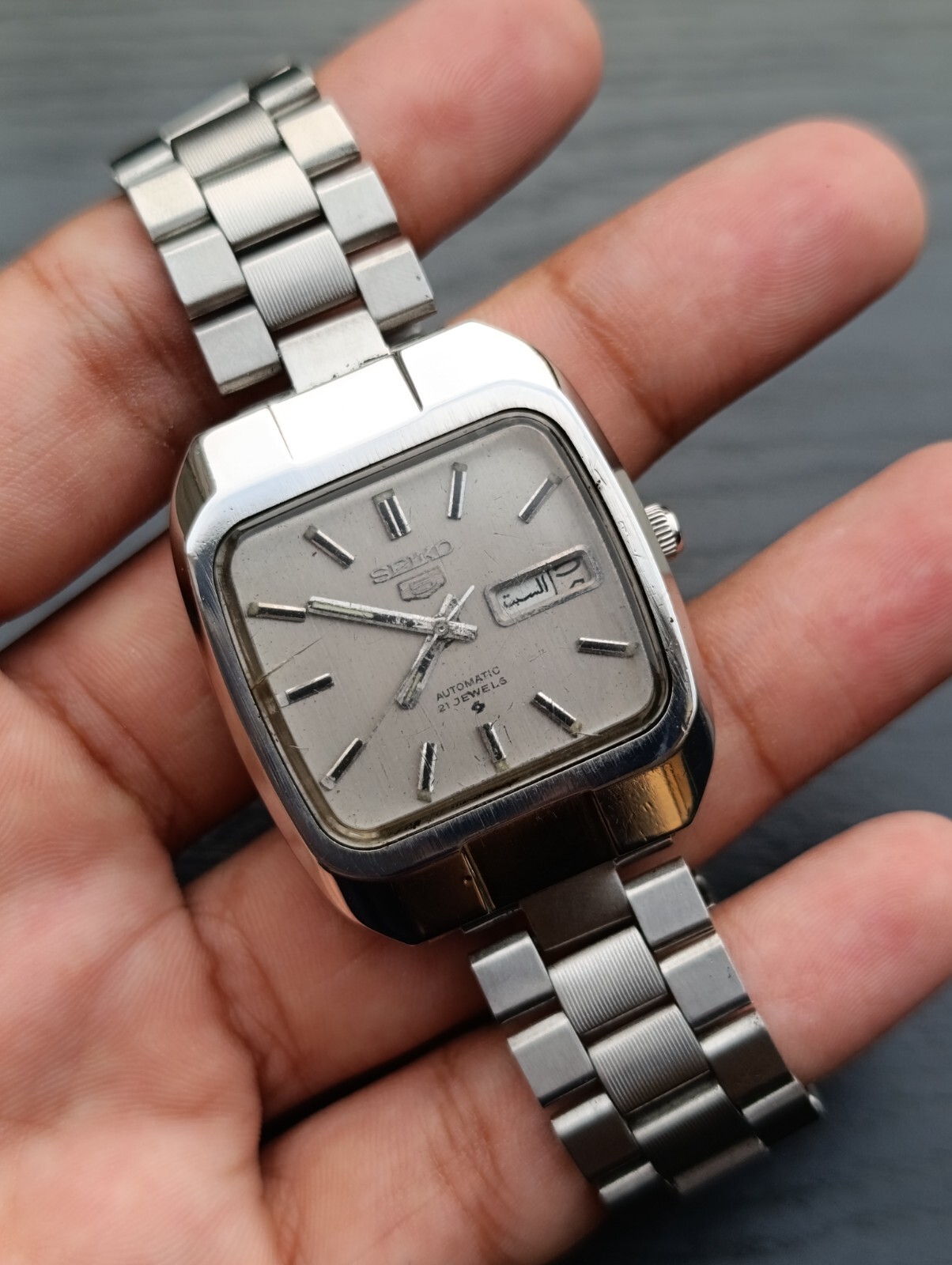 Reloj para hombre vintage SEIKO 5 automático 6319-5050 esfera plateada 21J día-fecha japonés