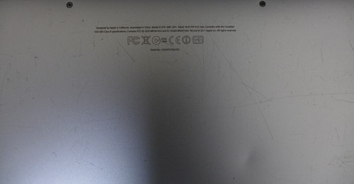 Apple Macbook Air, Silver, 11", 2011, i5, 2GB,64GB- Touchpad glitches, low sound - Picture 9 of 13