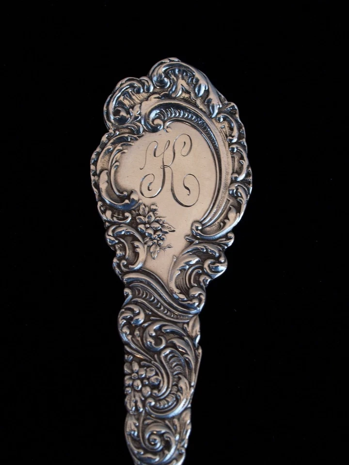 Cuchara de bayas de ley Wallace patrón Louvre Foto 3 de 4