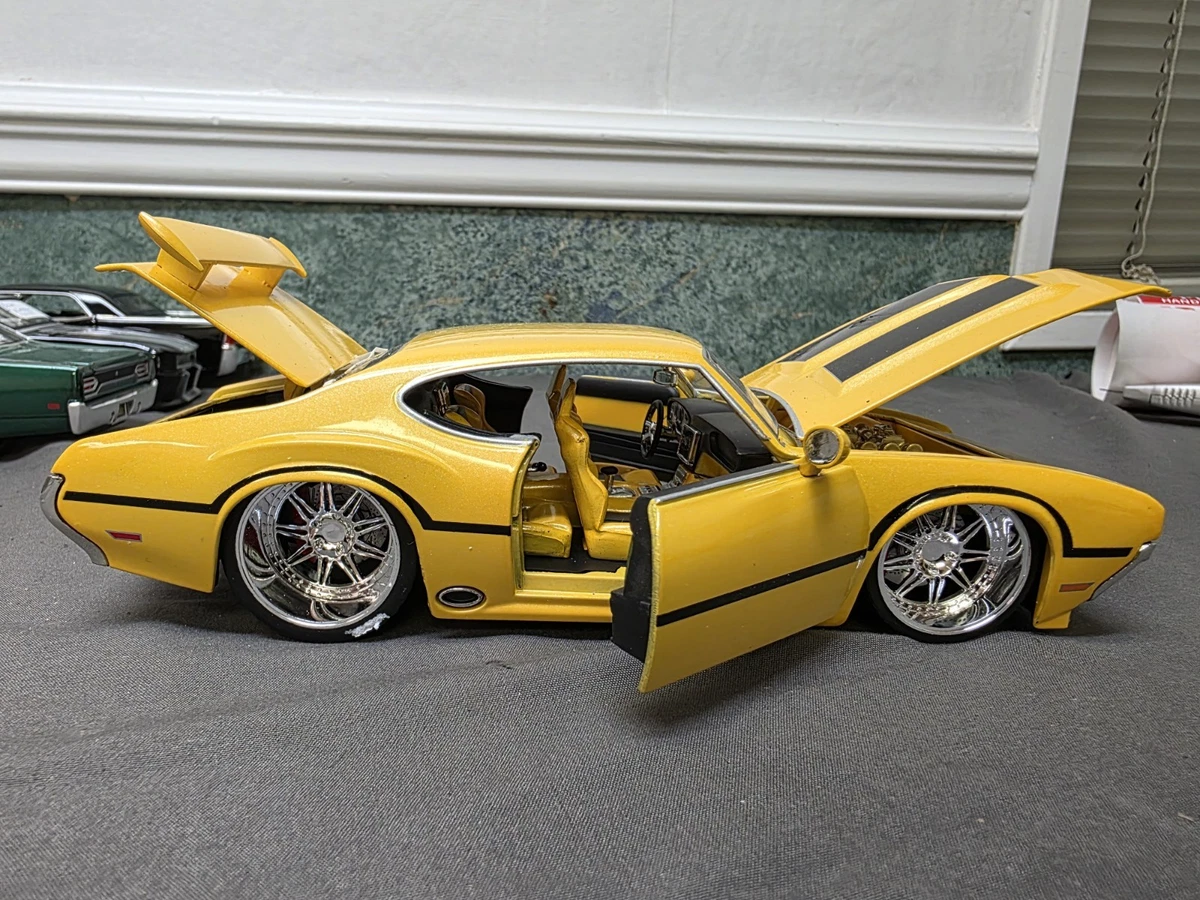 Jada Toys 1:24 Oldsmobile Diecast Cars, Trucks & Vans for sale | eBay