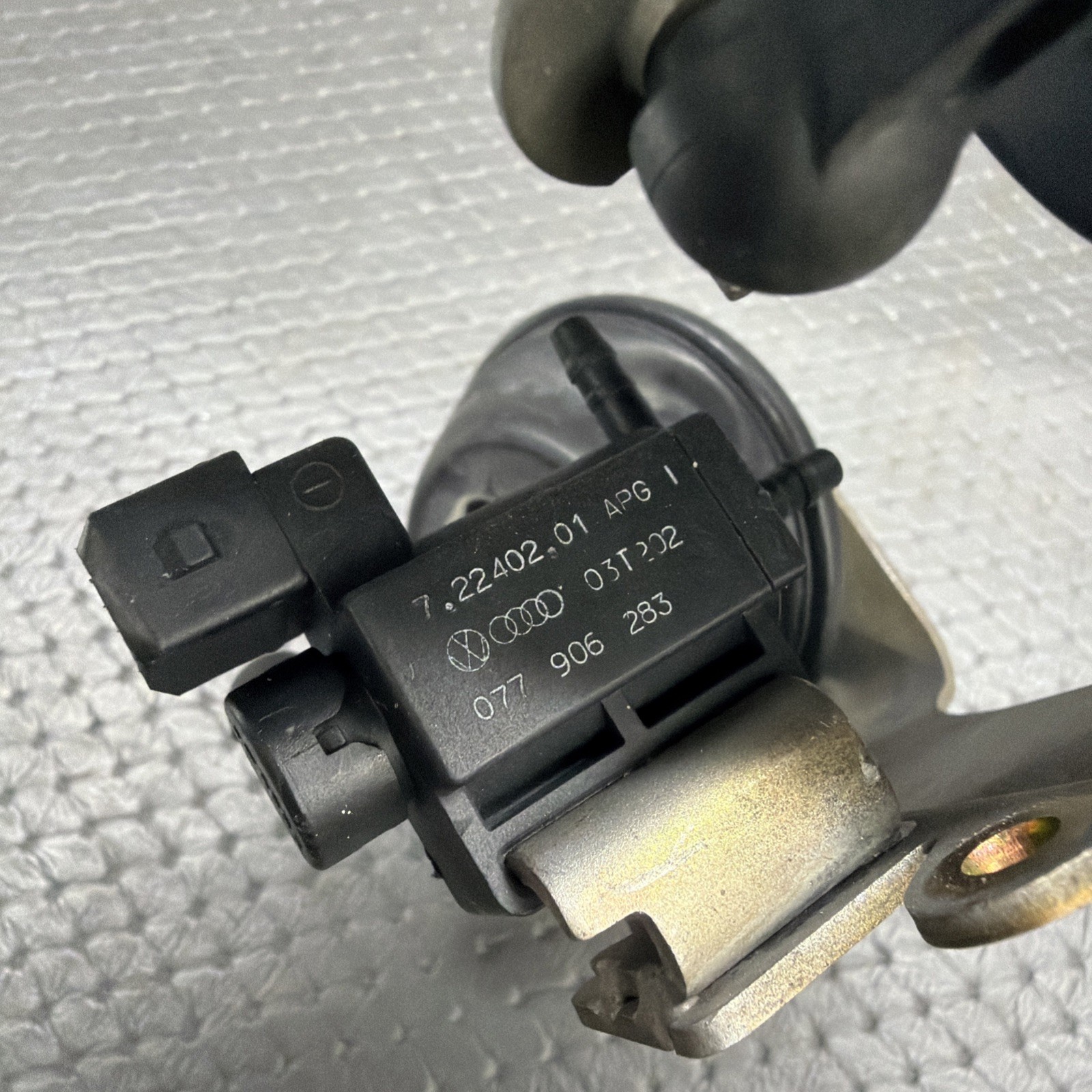 Lamborghini Gallardo Throttle P/N 077907327A