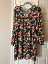 Women's SHEIN Floral V-Neck Long Sleeve Dress Casual Boho Style - Medium