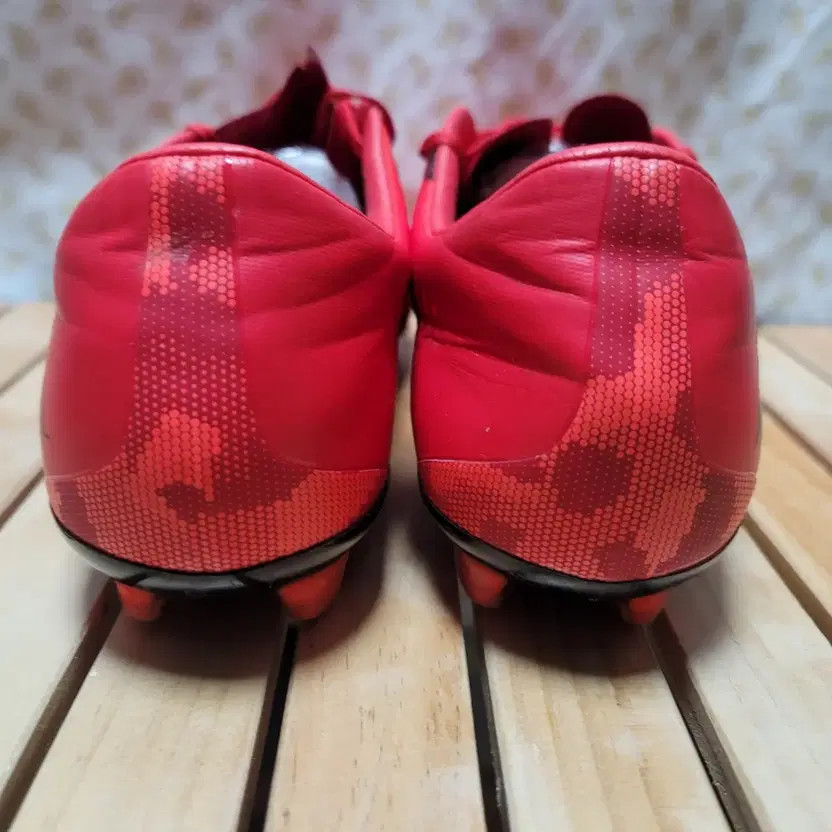 Nike Mercurial Vapor 11 HG Soccer Cleats 270 Used Good Condition