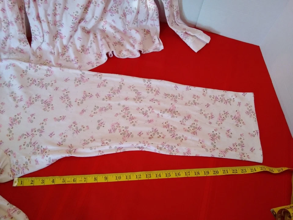 Miss Elaine 2 pc Pajama Pant Set Long Sleeve Size L Floral Pink Soft Cozy - Image 3 of 4