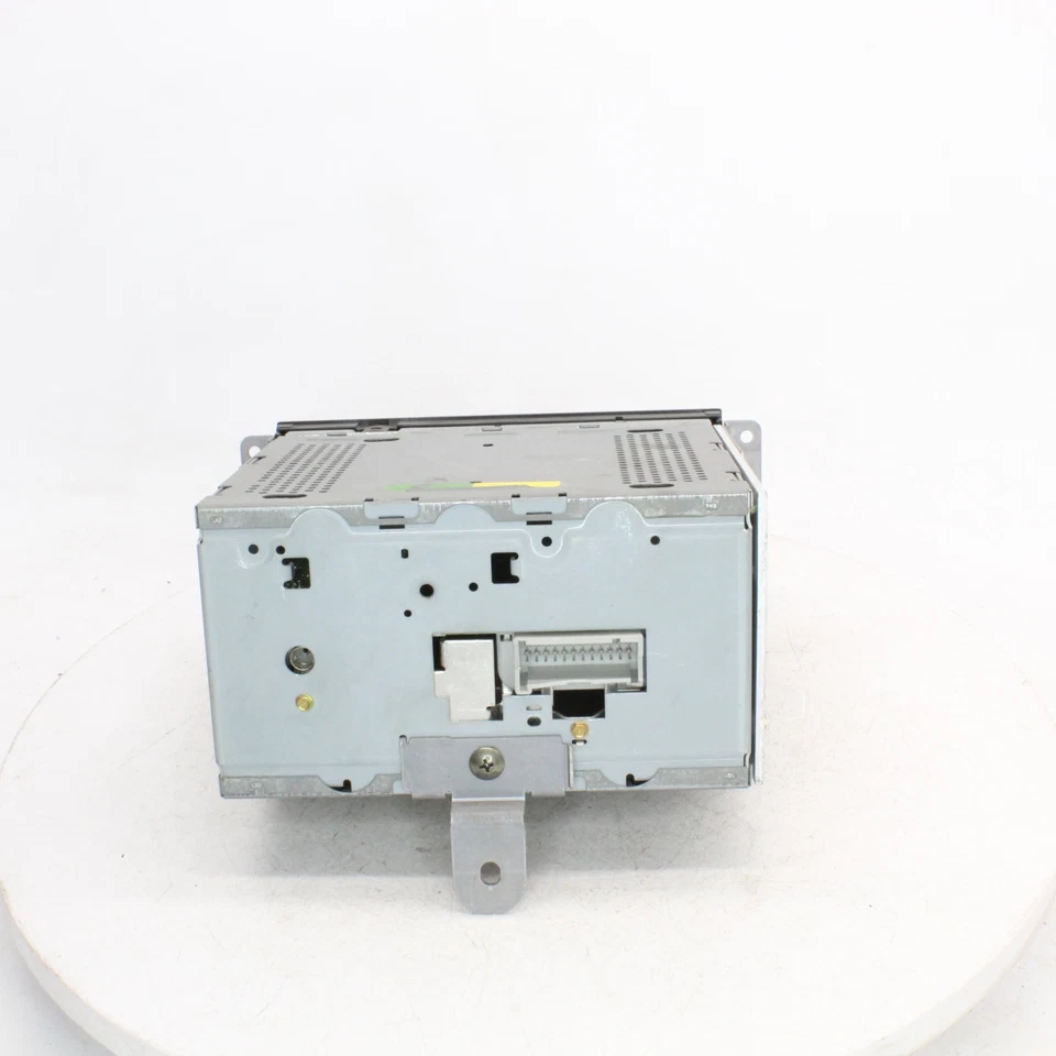 Chevrolet Metro 2000 audio radio número de pieza - 638-01239A Foto 4 de 4