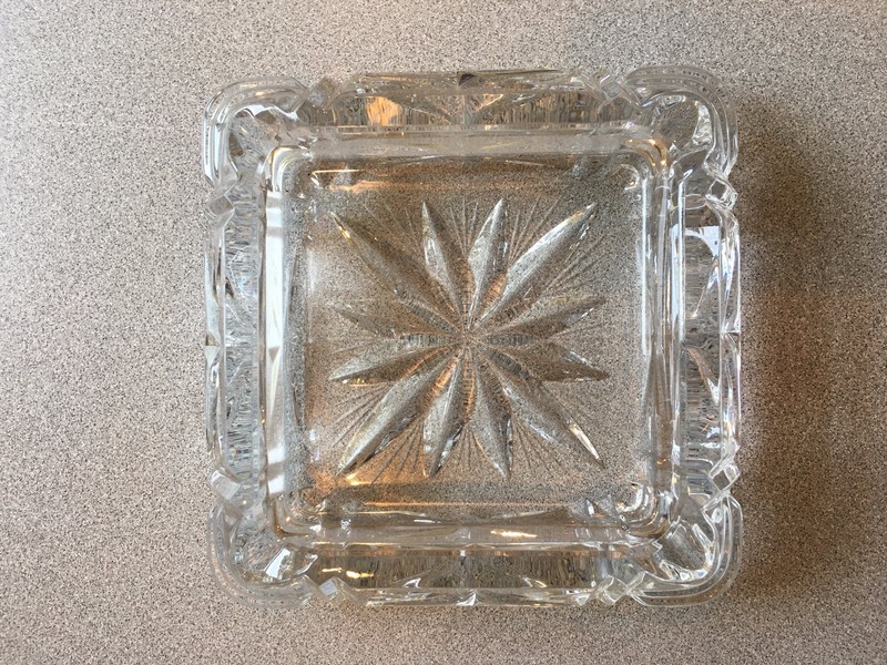 LEADED CRYSTAL ASHTRAY-6" SQUARE