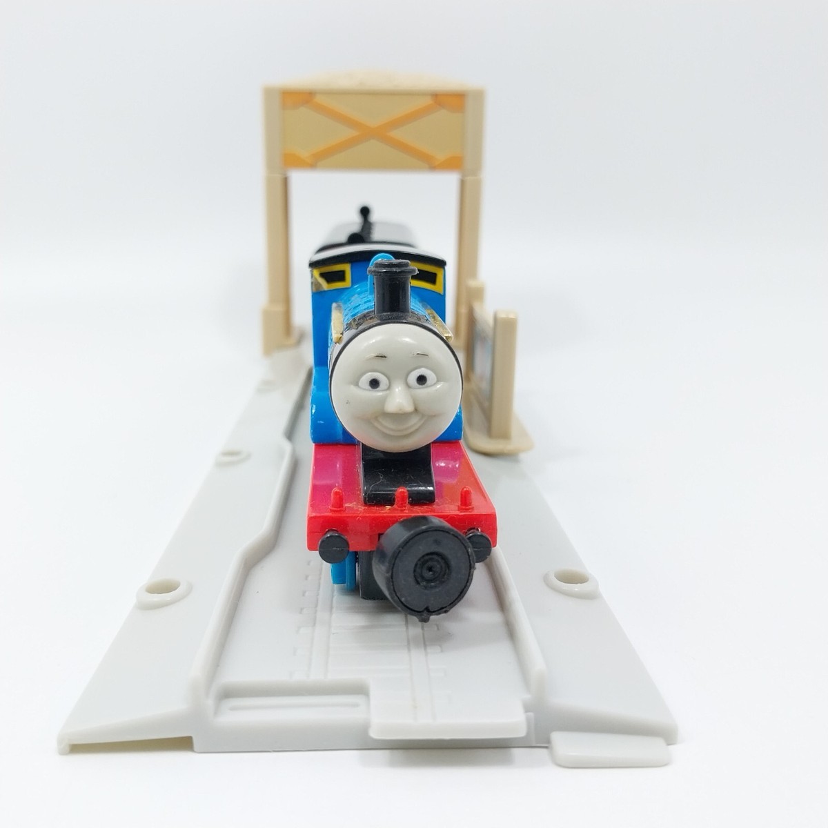 Thomas Engine Collection Edward & Sodor Mail Van w/Track Die-cast