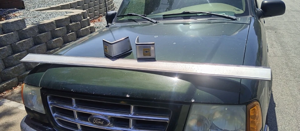 Chevrolet 73-80 carrocería cuadrada pajarita cabina esquina moldura banda izquierda derecha OEM Foto 4 de 4