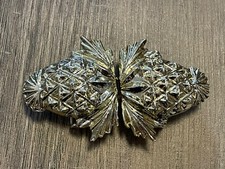 VTGWomens Belt Buckle Interlocking Two Piece Clasp Gold Tone Grapes   B-16