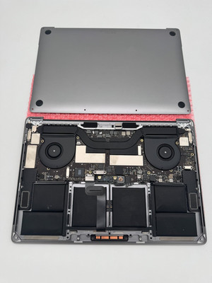 A1707 Logic Board Macbook Pro 15'' 2016 2,9 i7 | 16GB | 512GB SSD (820-00281)