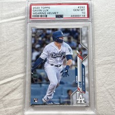 Topps 2020 Gavin Lux #292 Rookie Base Batting RC Baseball Dodgers MLB Card. rookie card picture