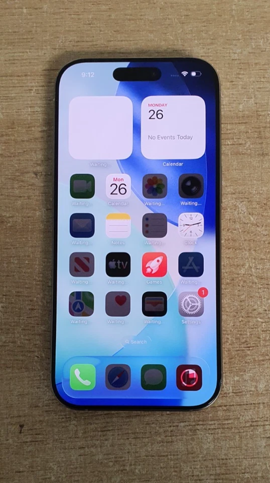 Apple iPhone 16 Pro · 1TB, photo 2 of 5