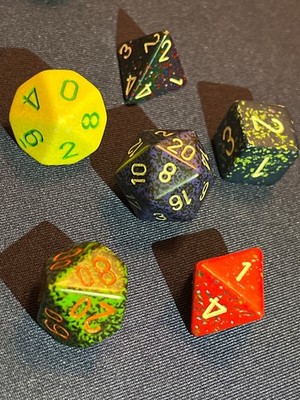 CHX Chessex makeshift Hangar 17 rpg ad&d dice set lot 101025@