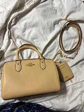 Coach Rowan oat with matching wallet- new