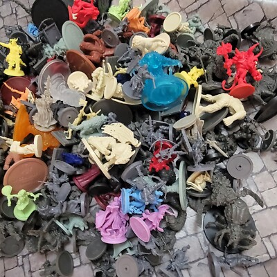 #ad FLASH SALE 10 Piece Lot Dungeons and Dragons Marvelous Miniatures RPG DND $9.99