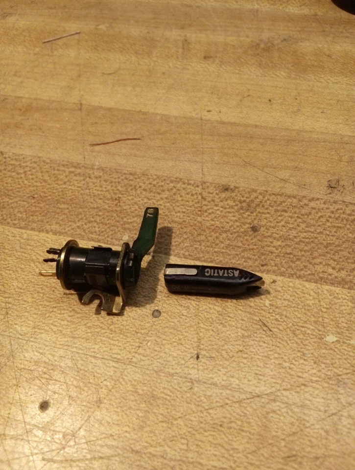 Astatic Flip Over Mount Only.For Bullet Cartridge - Image 3 of 3