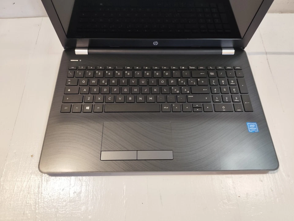 NOTEBOOK HP PAVILION 15 INTEL PENTIUM 4415U 4GB RAM 500GB HD WIFI WIN10 - Immagine 2 di 4