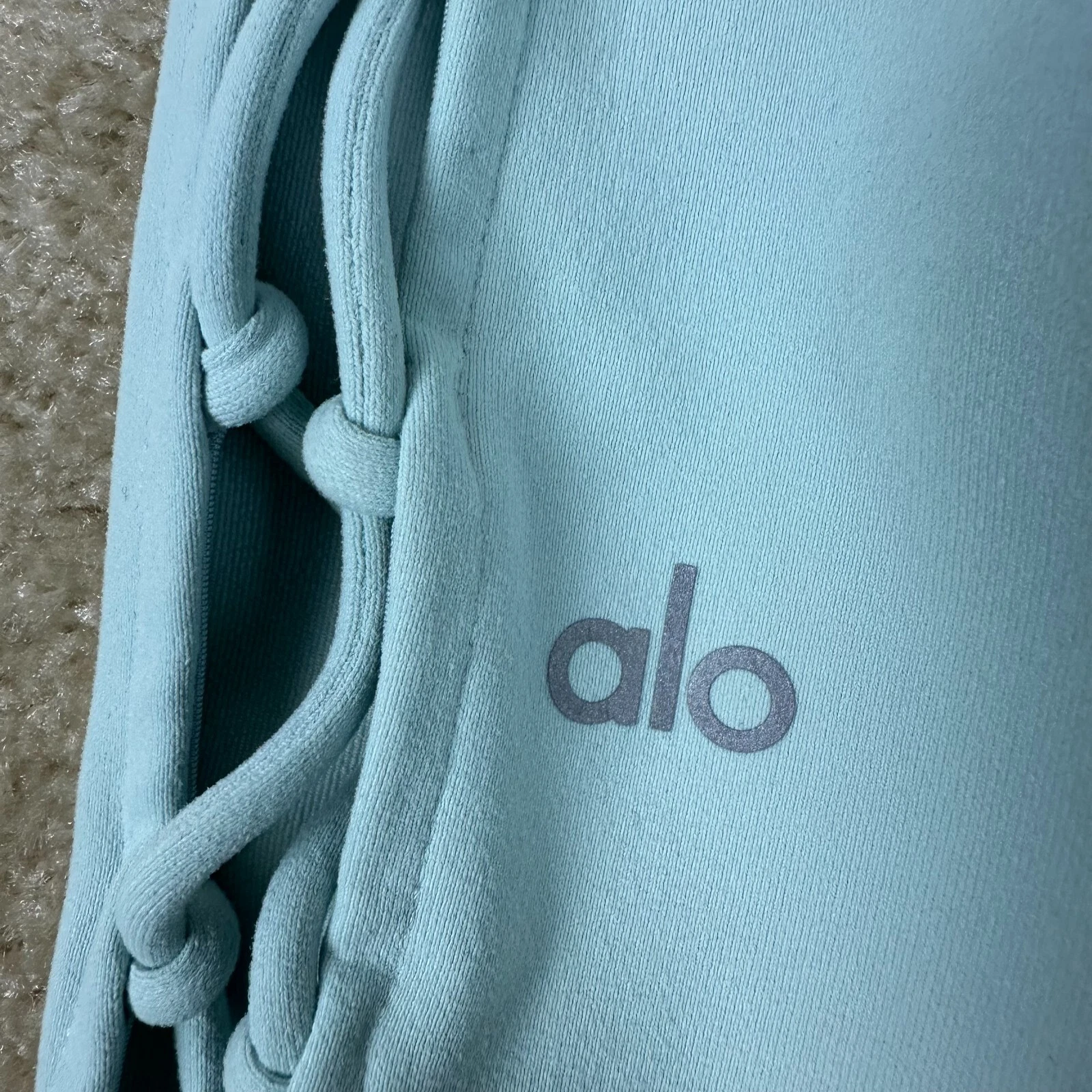 alo-yoga interlace pull on stretch yoga pants leggings
