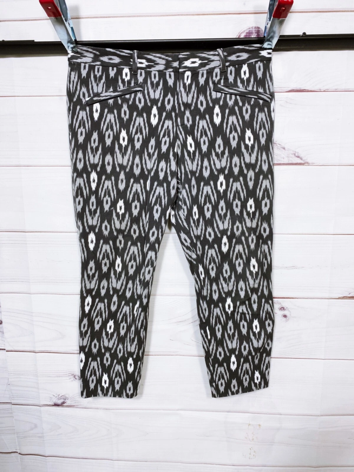 Gap Womens Capri Pants Size 14R Multicolor Flat Front Mid-Rise Zipped Pockets