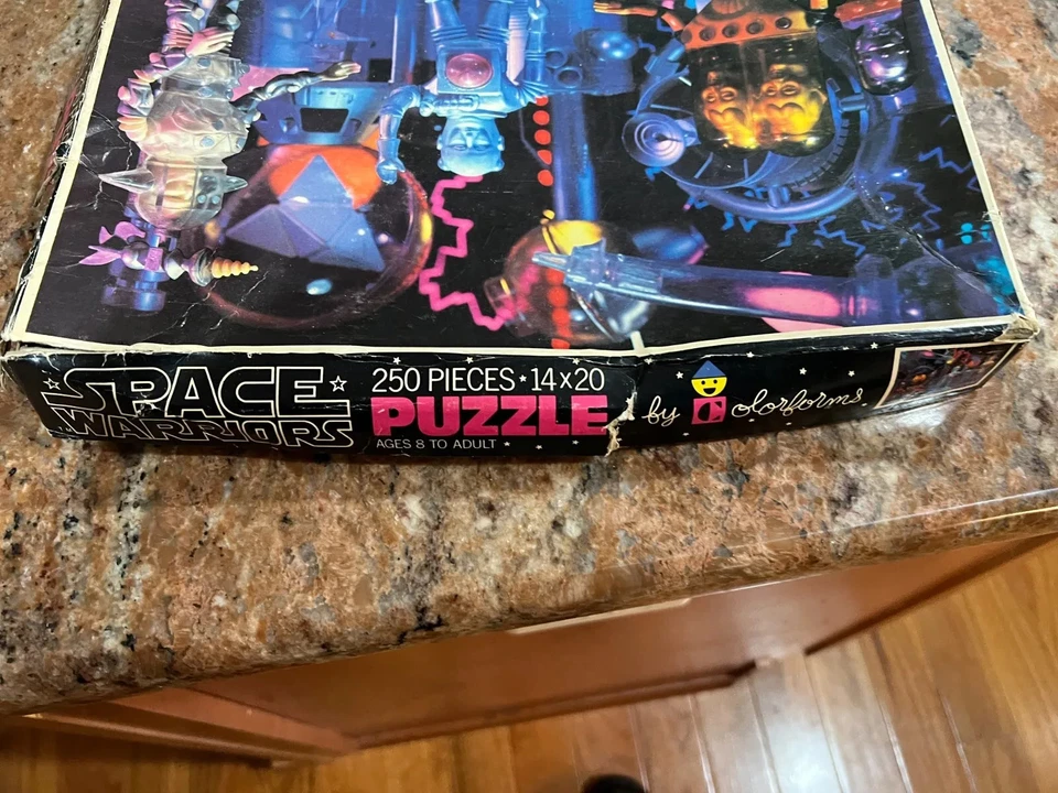 PUZZLE ALIENÍGENAS ESPACIO EXTERIOR FORMAS COLOR VINTAGE Foto 3 de 4