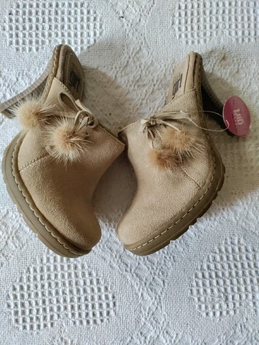 Elle Girl Women's Heels Leather Upper With Pom Poms S-7 New - Picture 5 of 7