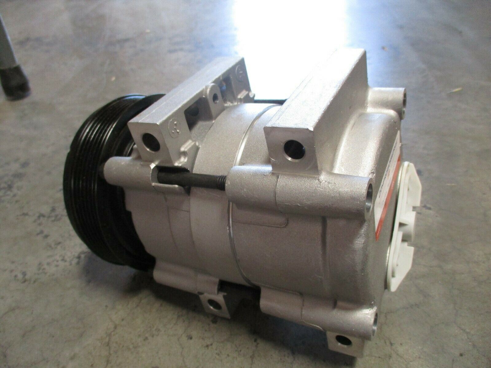 Works 57132 Ford Air Compressor New