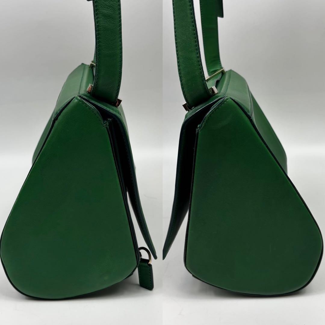 Current GIVENCHY Pandora 2-way shoulder bag in green leather thumbnail 4