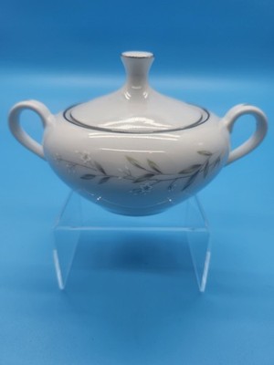 St. Regis Fine China Japan 101 Y Covered Sugar Bowl Floral Platinum Trim...