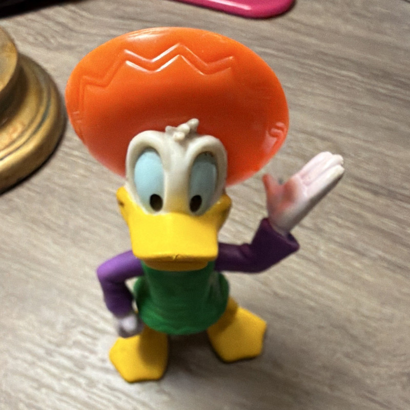 Disney Donald Duck Figurine 3" Orange Hat Green Vest Purple Sleeves