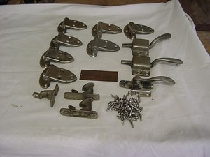 ANT. BELKNAP COMMANDER ICE BOX HARDWARE. LATCHES, HINGES etc.