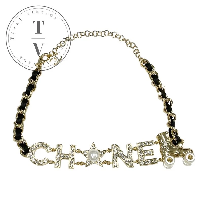 CHANEL Collana Ciondolo Girocollo Logo Oro Marca Coco Catena Strass Perla Stella