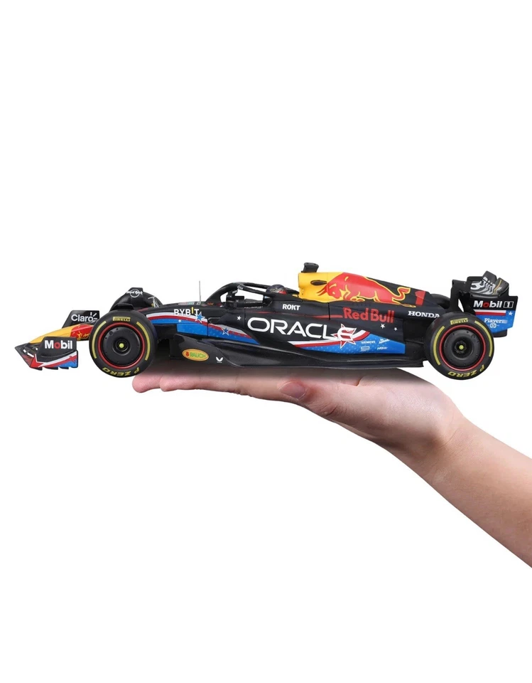 Burago 1:18 - Formula 1 Oracle Red Bull RB19 - Max Verstappen Las Vegas GP 2023 - Image 2 of 4