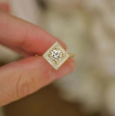 2Ct Round Cut Simulated Diamond Wedding Engagement Ring 14K Yellow Gold Plated