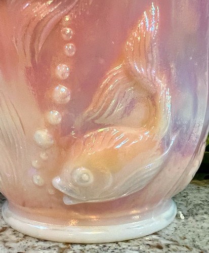 2002 Fenton**ROSALENE IRIDESCENT ATLANTIS KOI FISH VASE**Museum Collection - Picture 6 of 13