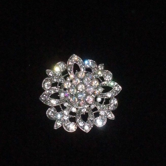 【MURRAL】Snow cover brooch (Silver) ブローチ MURRAL】Snow cover brooch (Silver) ブローチ - アクセサリー