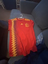 Adidas Soccer Jersey Spain National Shirt Medium Made In Thailand Futbal Med Red