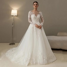 Luxury Long Sleeves Wedding Dresses Scoop Neck Pearls Beading Lace Applique