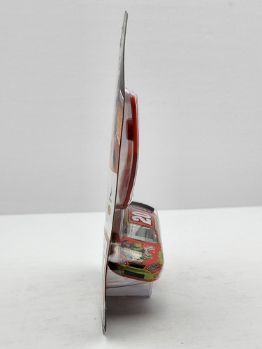 Winner's Circle (SHREK 2 Race Hood) Tony Stewart #20 Shrek 2-1:64 Scale DieCast - Picture 6 of 19