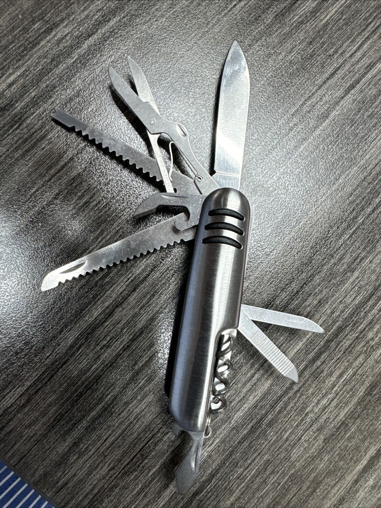 Compact Multifunctional Pocket Knife with Built-In Tools Compact Multifunctional Pocket Knife with Built-In Tools