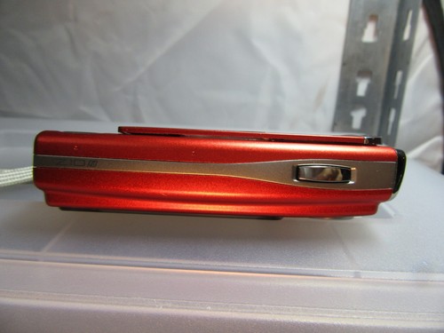 Fujifilm Finepix Z 10 FD 7.2MP 3x Zoom 2.5" LCD - Boxed With Accessories Red - Picture 3 of 3