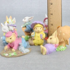 Willitts Design Huggle Bunnies Figurines Lot of 7 Bunny Rabbit Easter Resin 1987