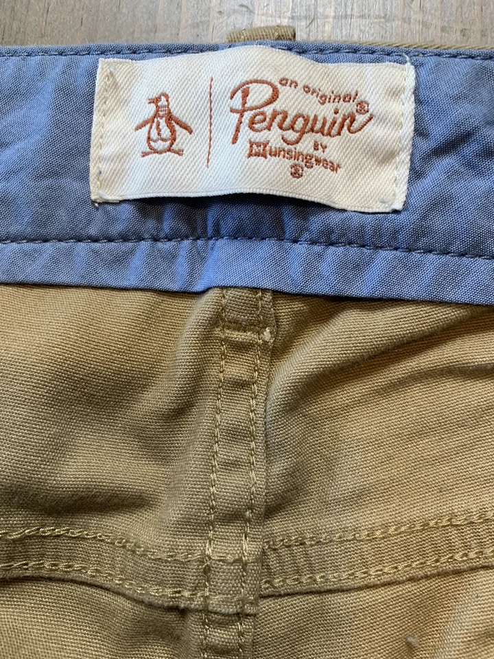 Pantalones chinos Penguin by Munsingwear para hombre frente plano marrón caqui talla: 32x32 Foto 4 de 4