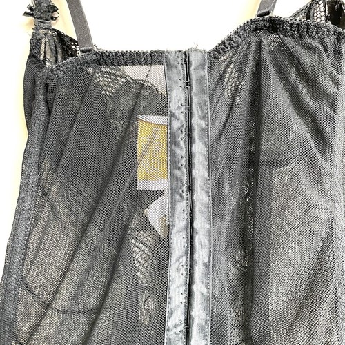 VICTORIA SECRET Women's Vintage Black Lace Corset Lingerie 36B gold label Boned - Picture 10 of 12