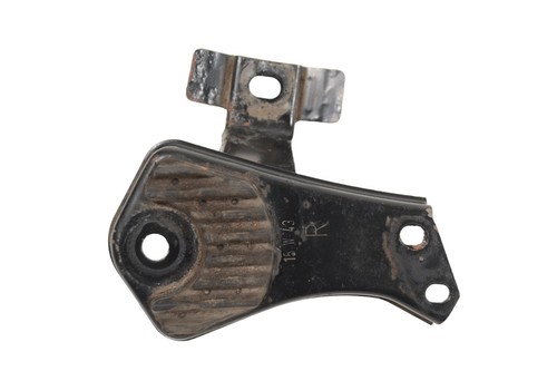 Mercedes CLS350d Achsendanschlag hinten rechts A2073520246 X218 2016 RHD 24875731