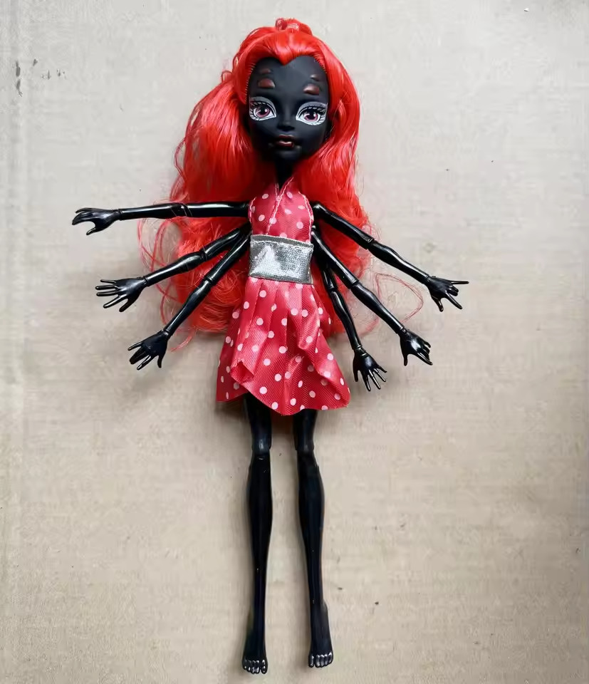 Black Wydowna Spider Doll Horror Doll High Quality Monster D
