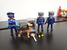 PLAYMOBIL Polizei mit Hund 3 Figuren mit Zubehör