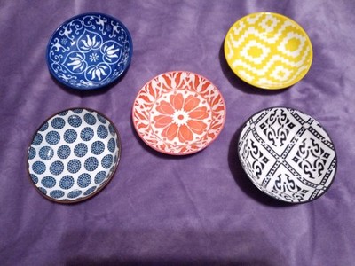 Soy Sauce Wasabi Dipping Bowls various colors Hand Painted set of 5