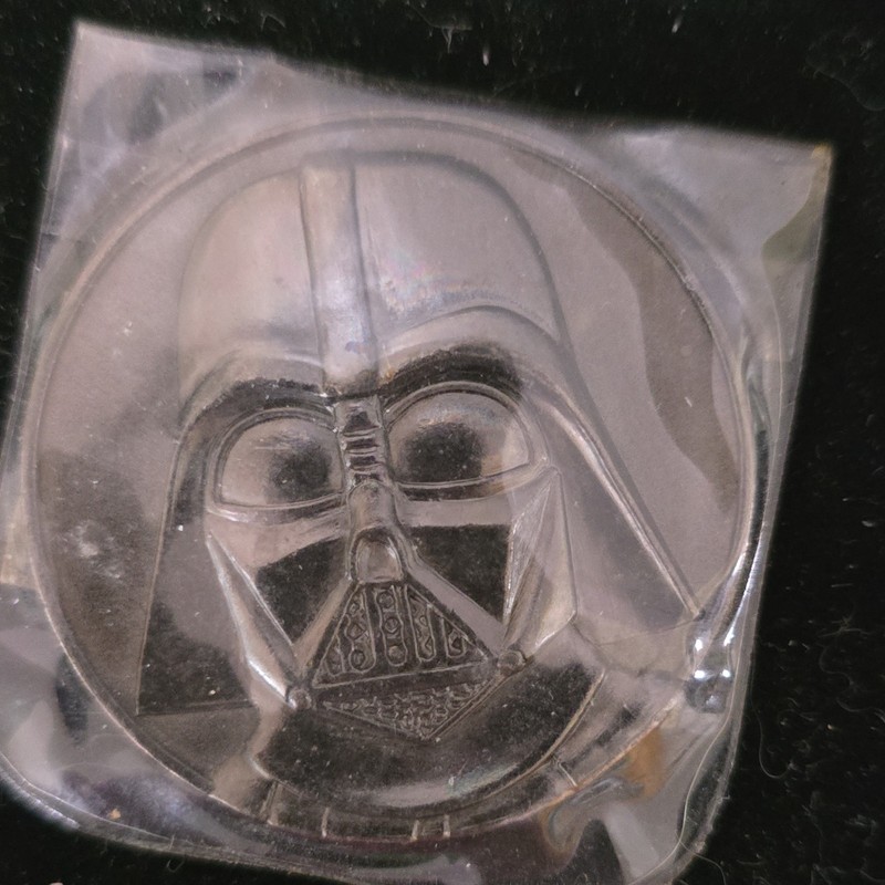 Star Wars Darth Vader Collectible Coin Medallion Science Fiction & Horror